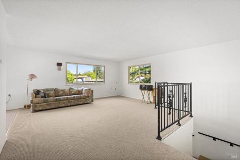 611 Hendley Street Santa Rosa CA 95404