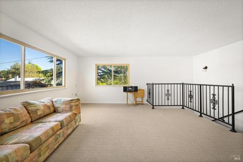 611 Hendley Street Santa Rosa CA 95404
