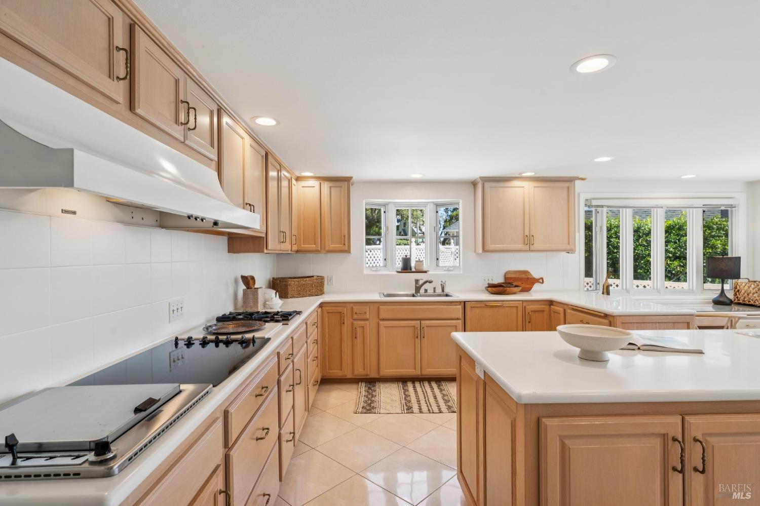 40-42 Central Avenue Sausalito CA 94965