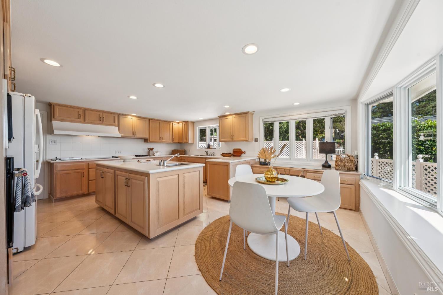 40-42 Central Avenue Sausalito CA 94965