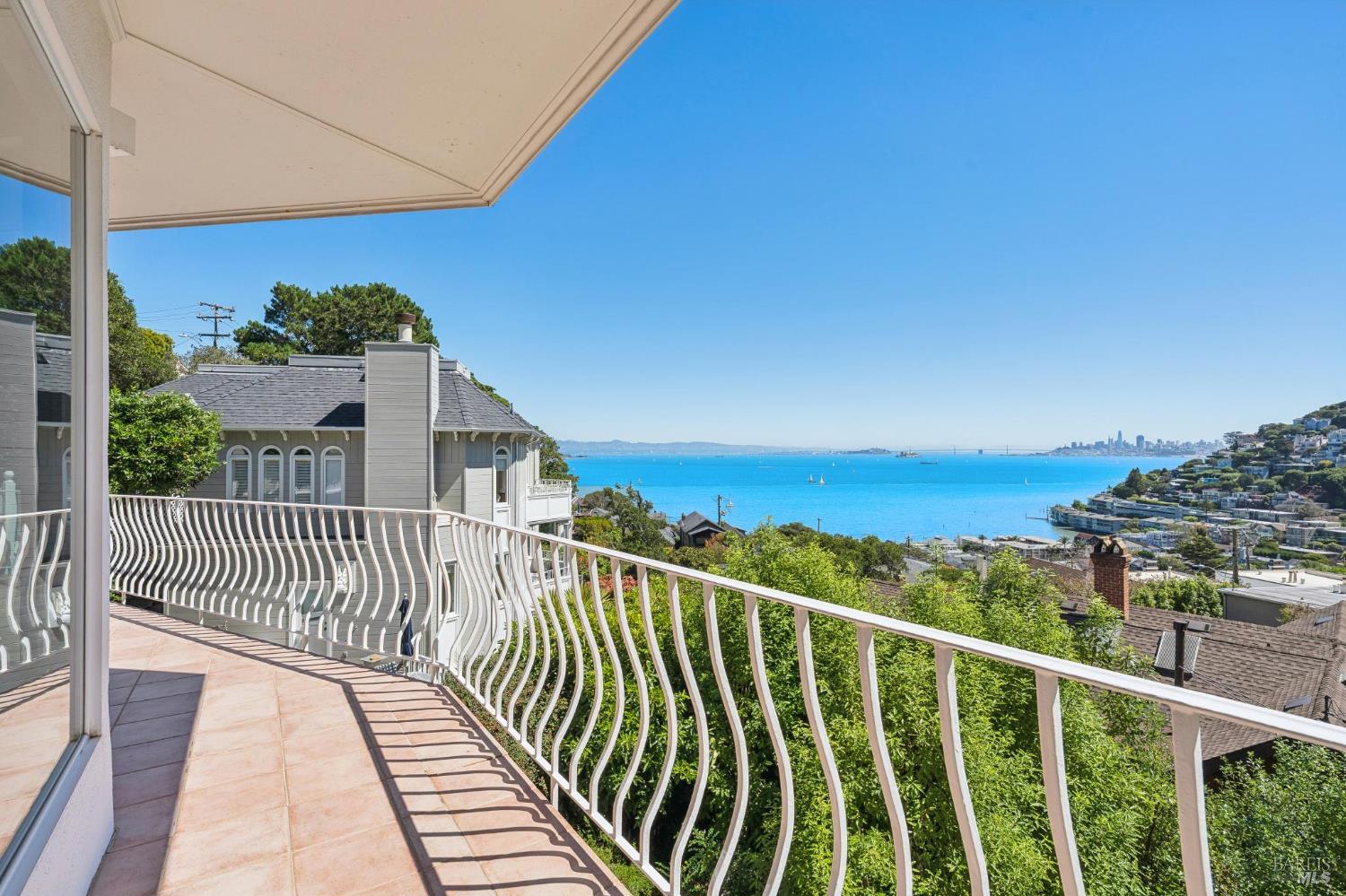 40-42 Central Avenue Sausalito CA 94965