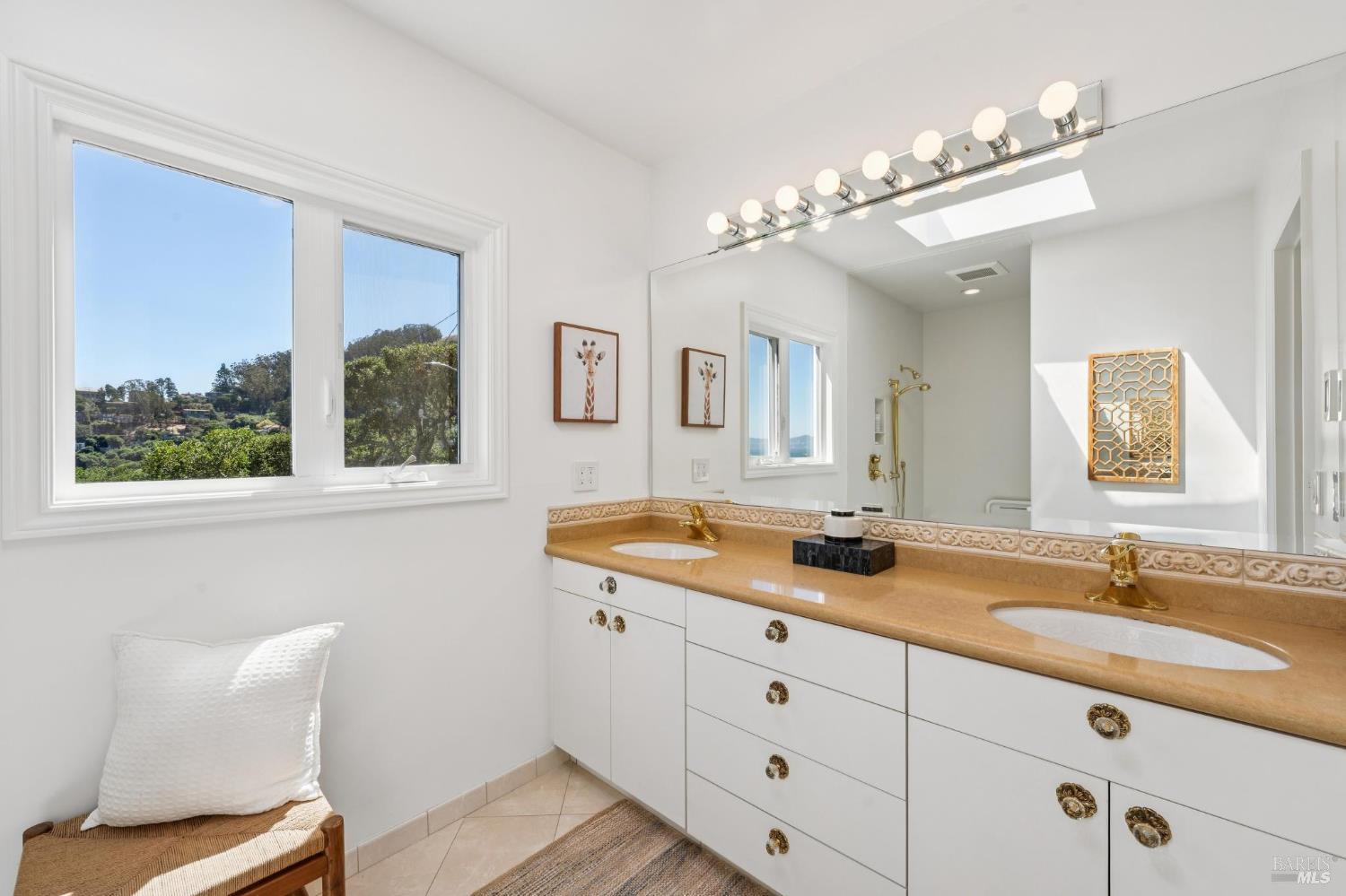 40-42 Central Avenue Sausalito CA 94965
