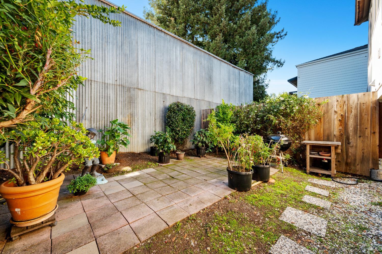 1325 Calistoga Avenue Napa CA 94559