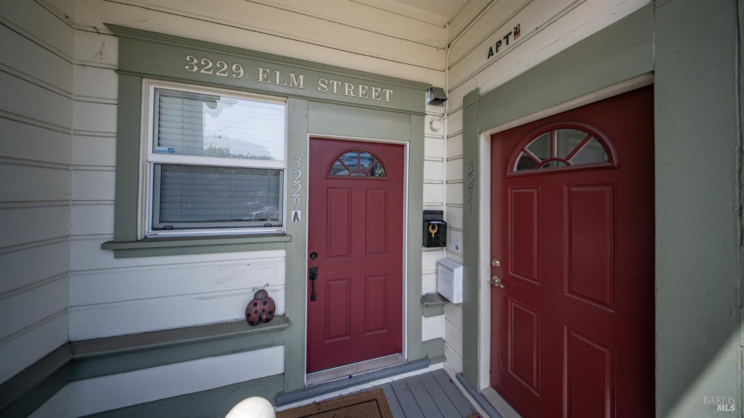 3229 Elm Street Oakland CA 94609