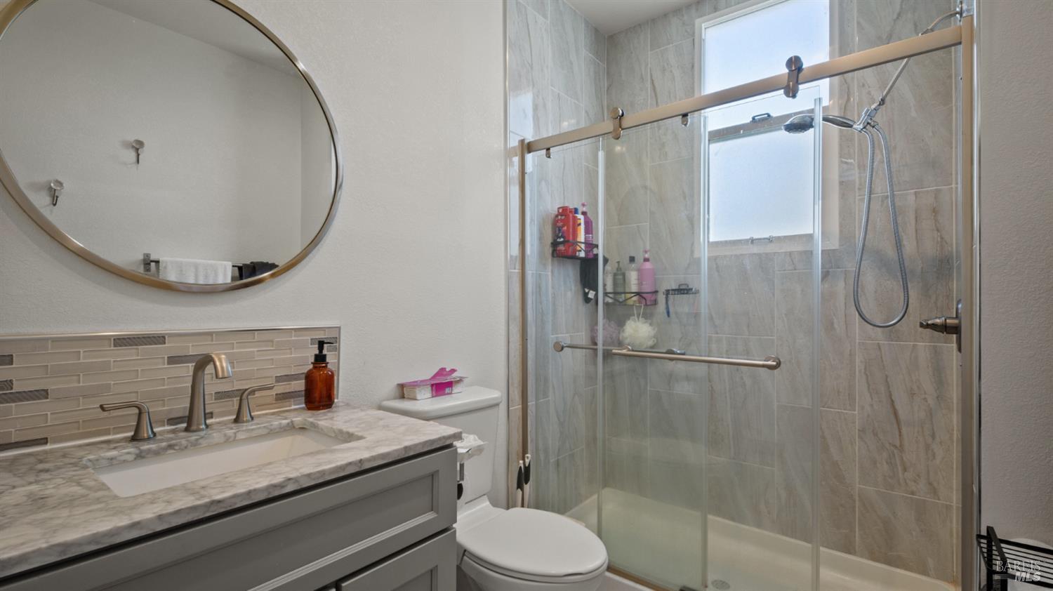 3229 Elm Street Oakland CA 94609