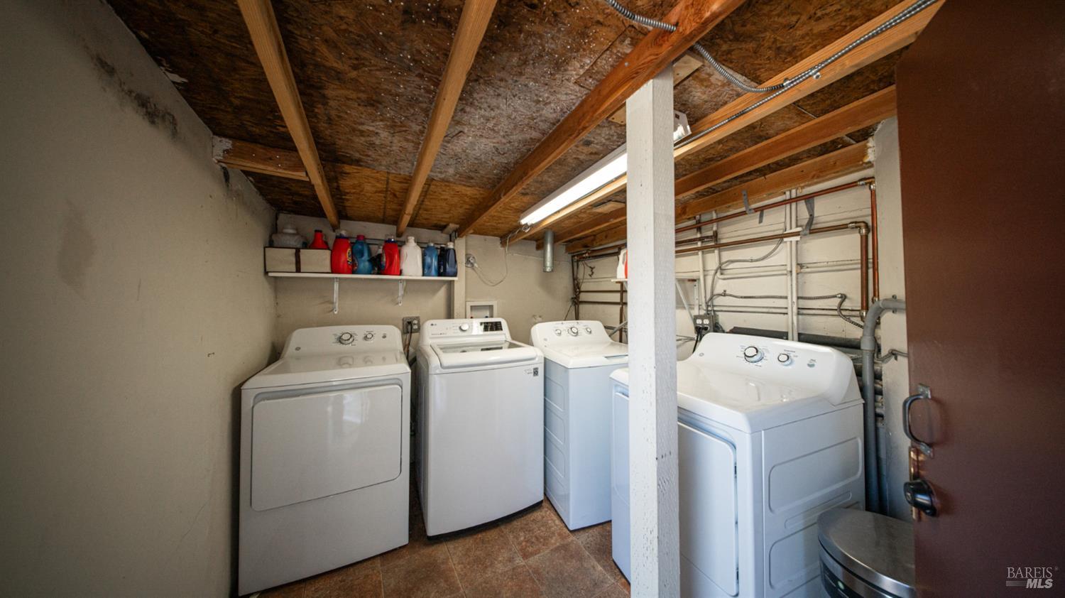 3229 Elm Street Oakland CA 94609
