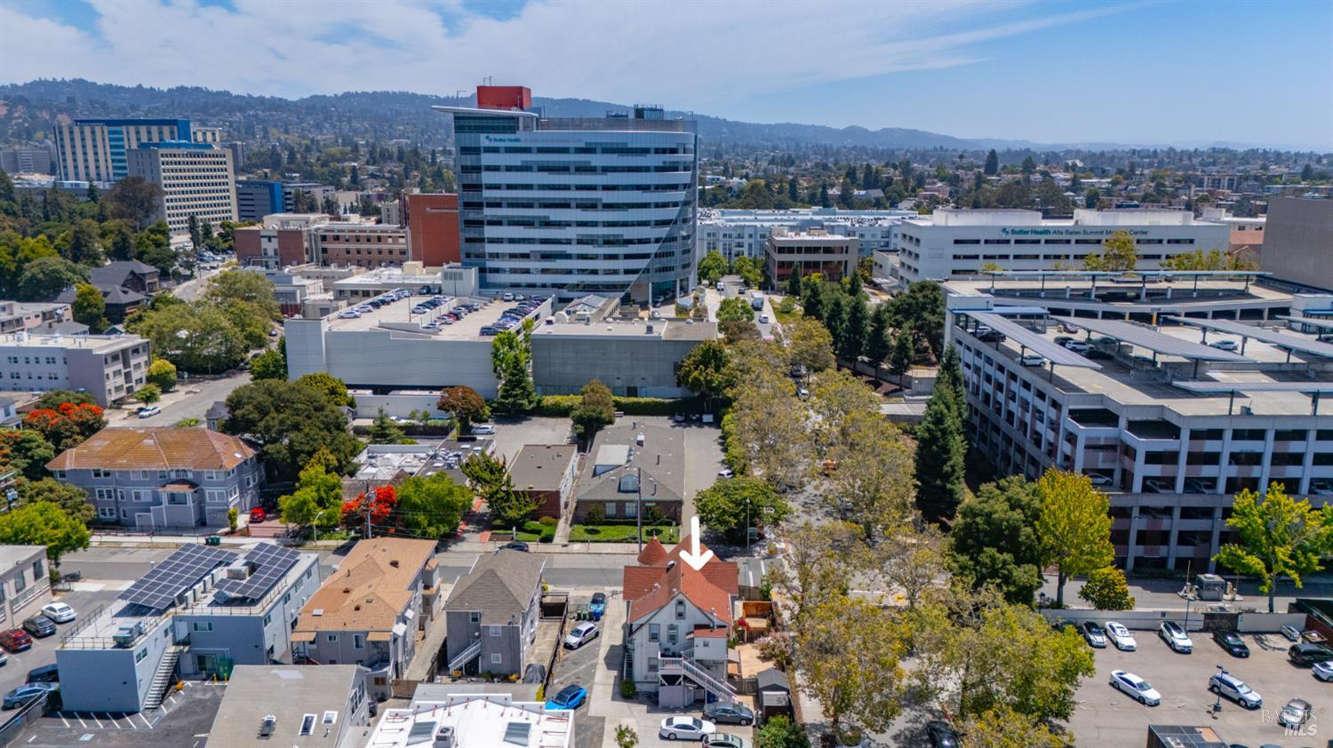 3229 Elm Street Oakland CA 94609
