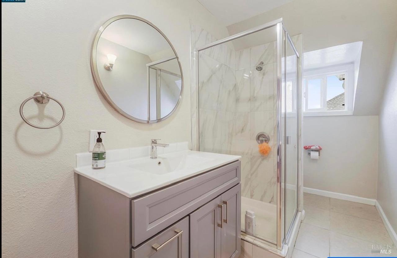 3229 Elm Street Oakland CA 94609