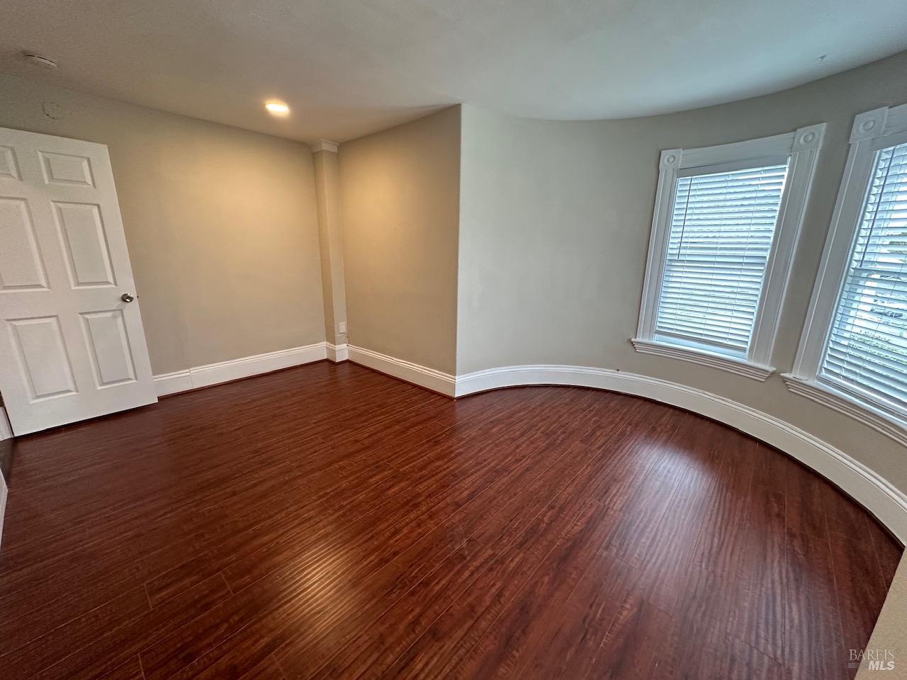 3229 Elm Street Oakland CA 94609