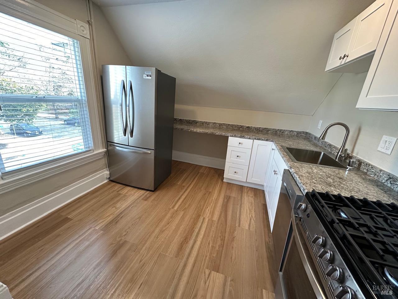 3229 Elm Street Oakland CA 94609