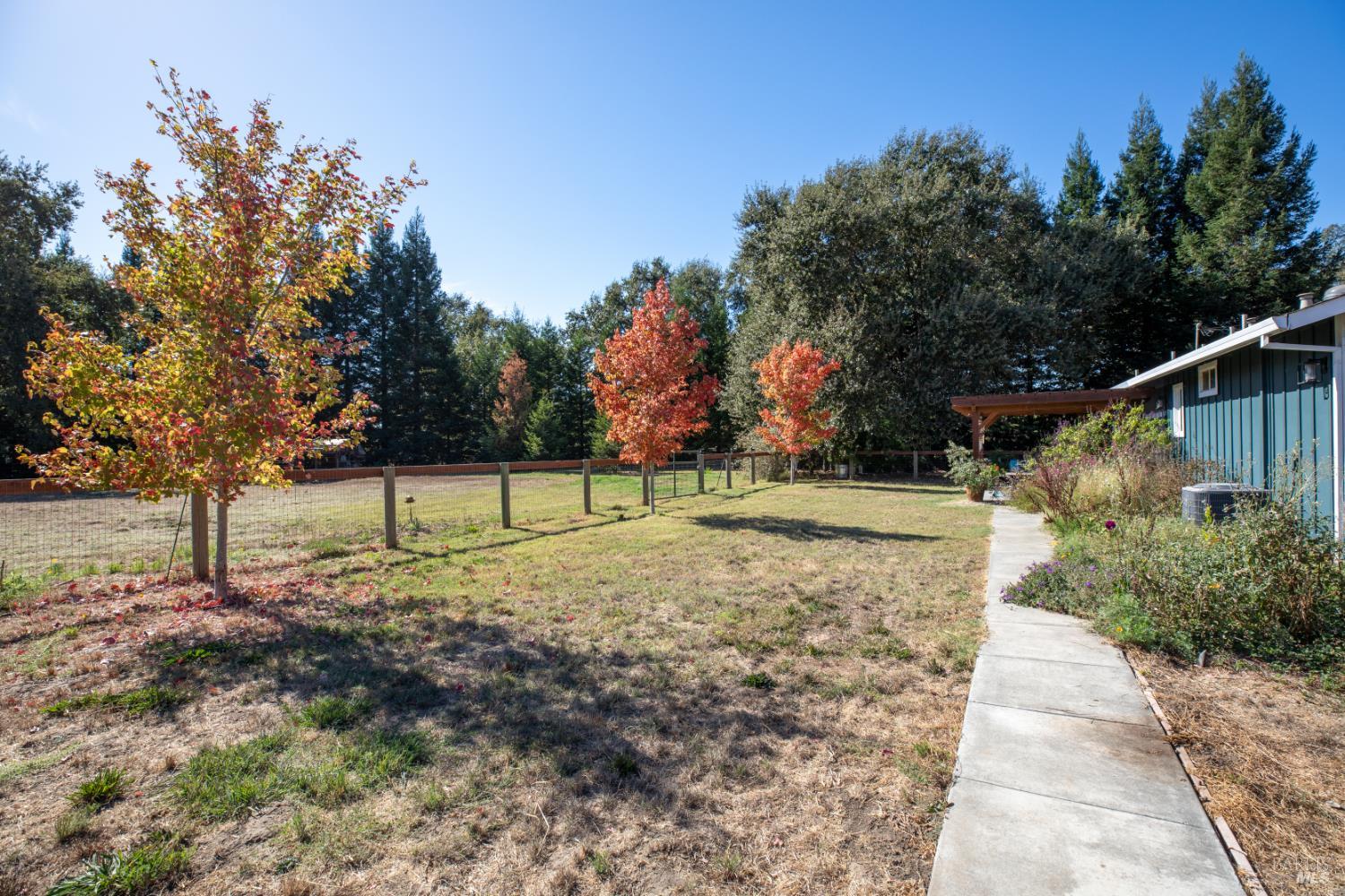 3290-3280 Somers Street Santa Rosa CA 95403