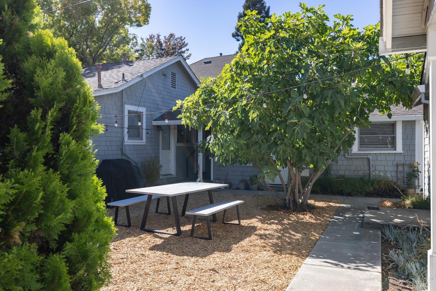 1030 G Street Napa CA 94559