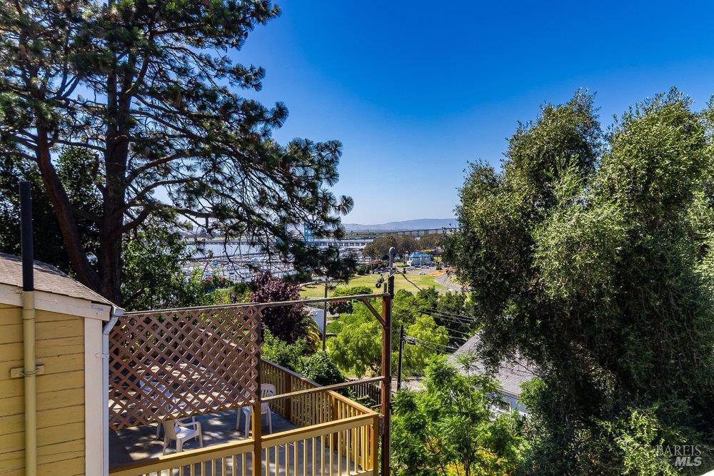 114 Kentucky Street Vallejo CA 94590