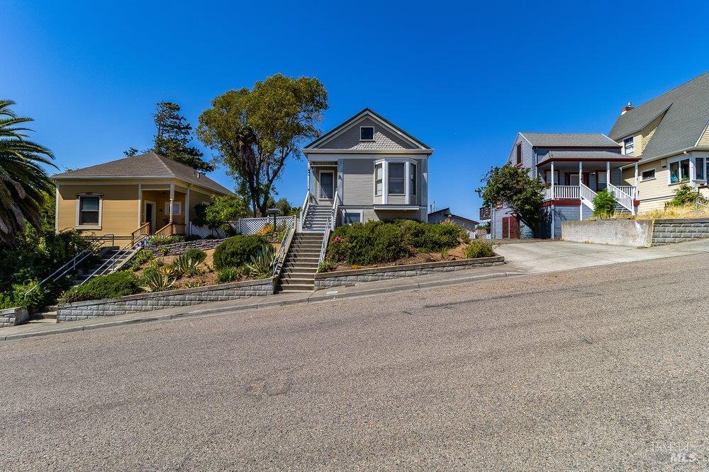 114 Kentucky Street Vallejo CA 94590