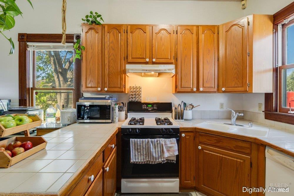 114 Kentucky Street Vallejo CA 94590