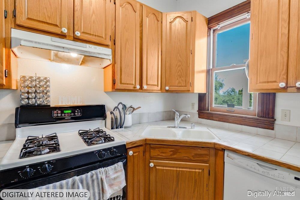 114 Kentucky Street Vallejo CA 94590