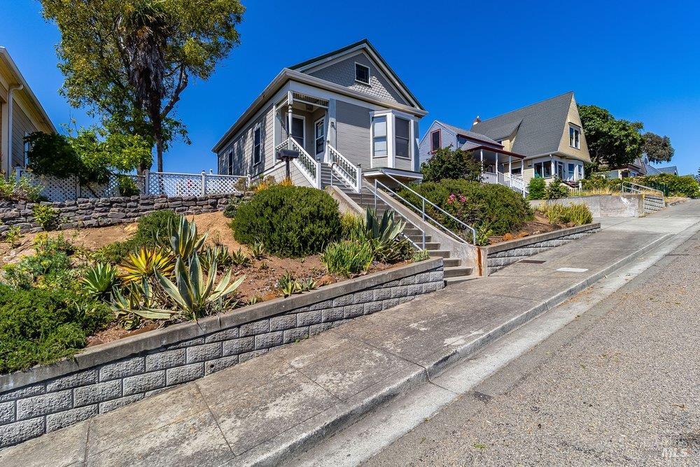 114 Kentucky Street Vallejo CA 94590