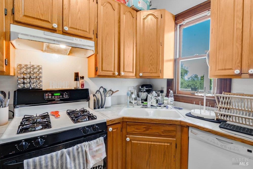 114 Kentucky Street Vallejo CA 94590