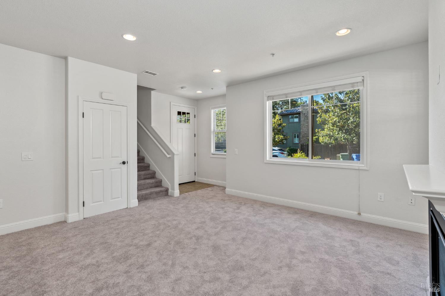 232 Rosebud Lane St. Helena CA 94574