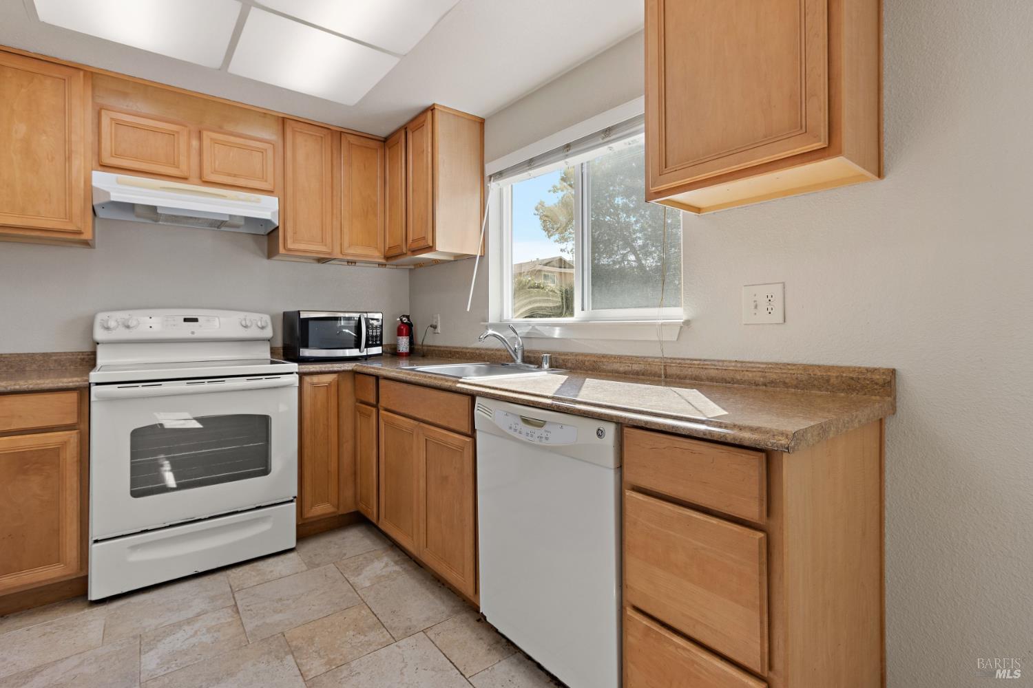 128-130 W F Street Benicia CA 94510