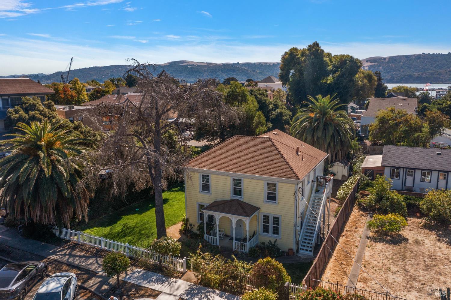 128-130 W F Street Benicia CA 94510