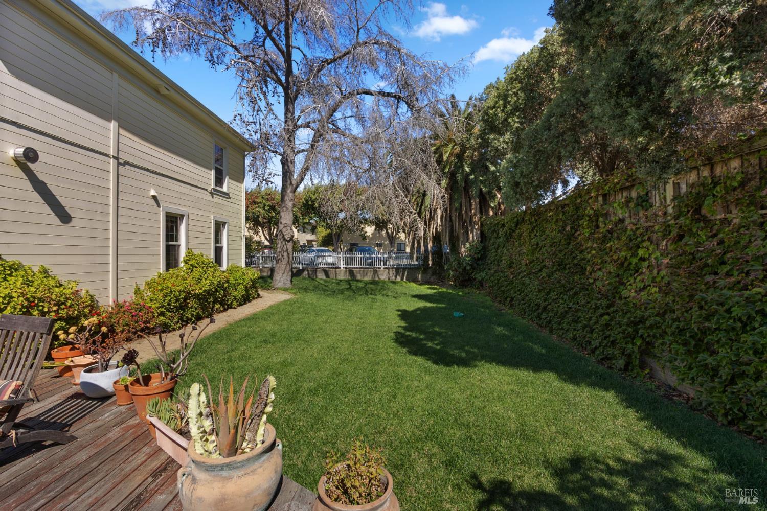 128-130 W F Street Benicia CA 94510
