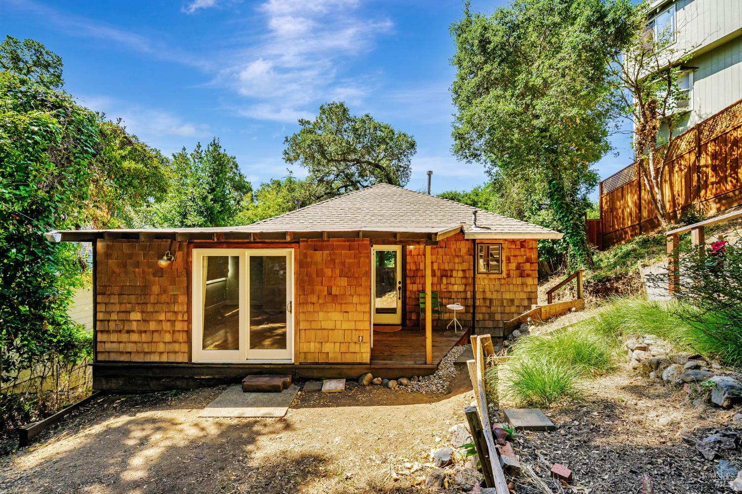 2160 Madrone Avenue Healdsburg CA 95448