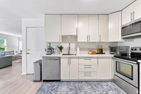 1607 Merritt Drive Novato CA 94949