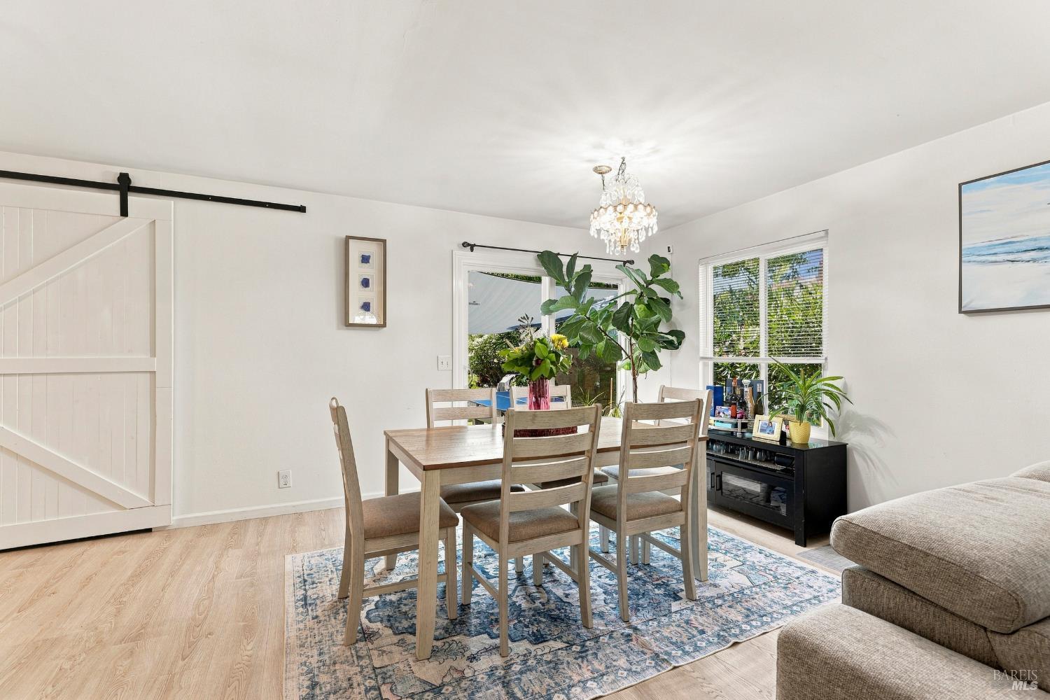 1607 Merritt Drive Novato CA 94949