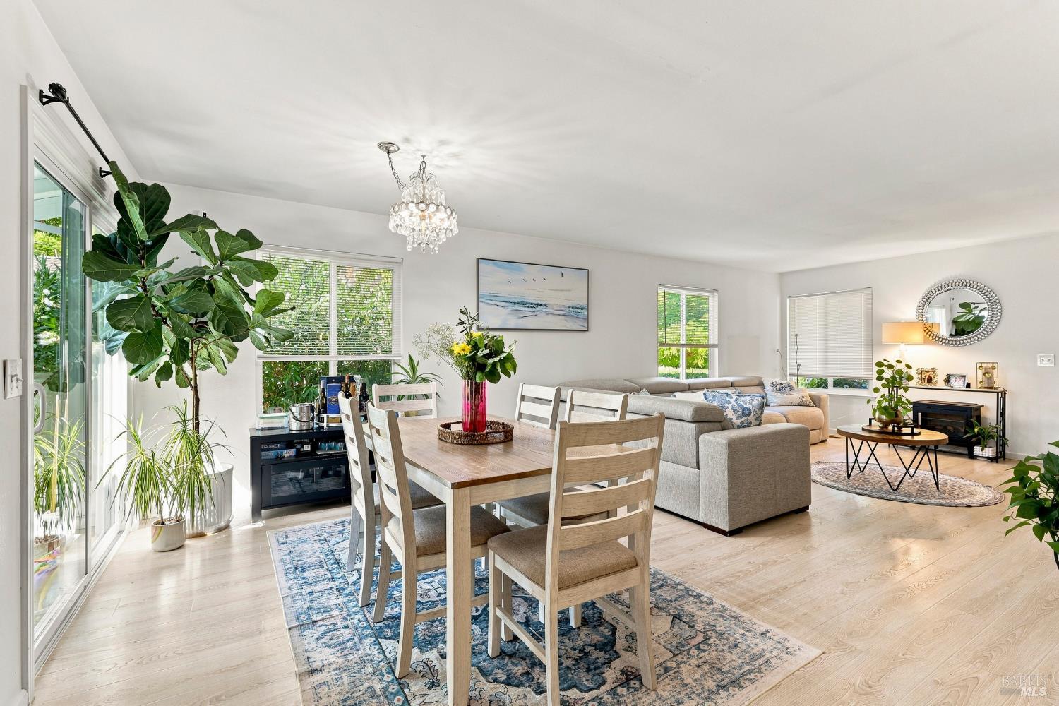 1607 Merritt Drive Novato CA 94949