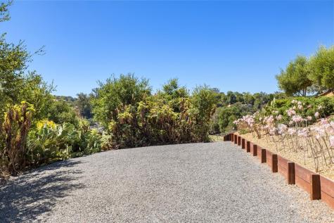 739-741 N Webster Street Petaluma CA 94952