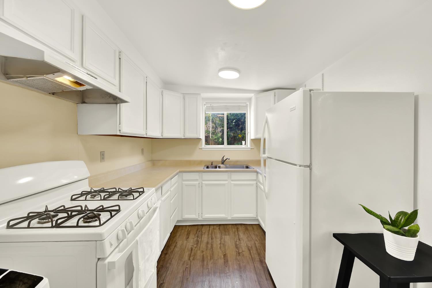 836-838 Eureka Avenue Davis CA 95616