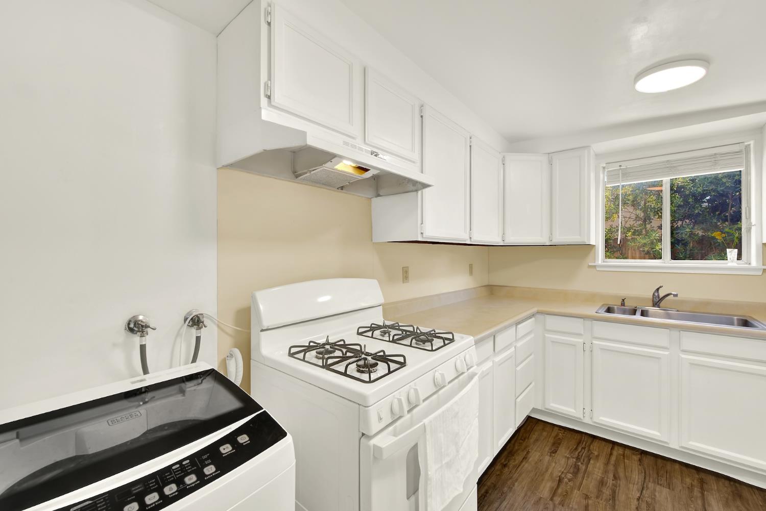 836-838 Eureka Avenue Davis CA 95616