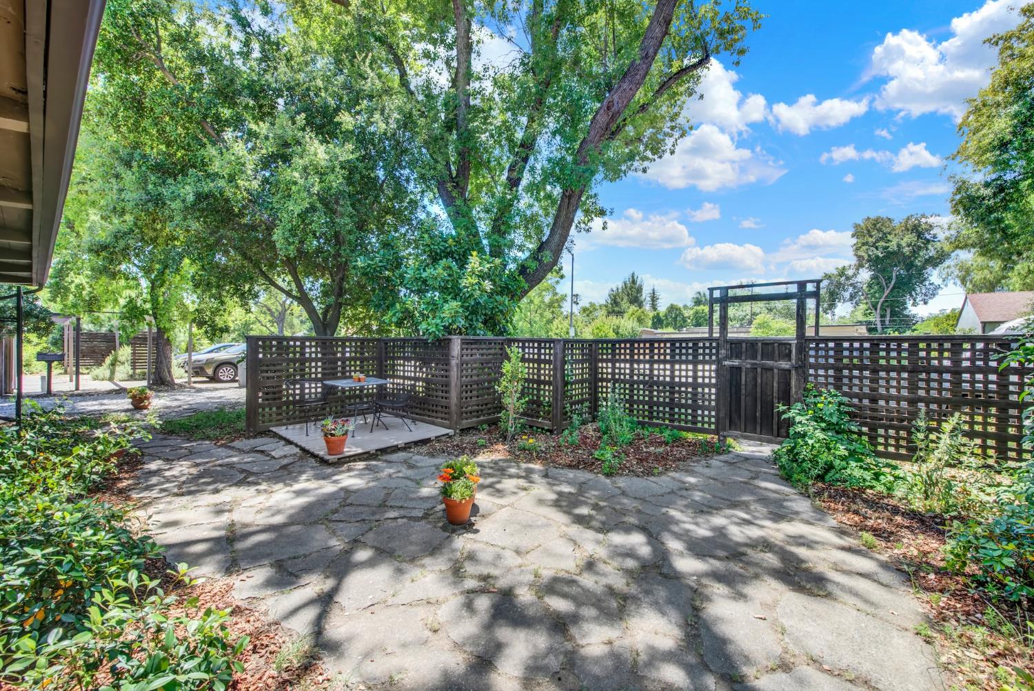 836-838 Eureka Avenue Davis CA 95616
