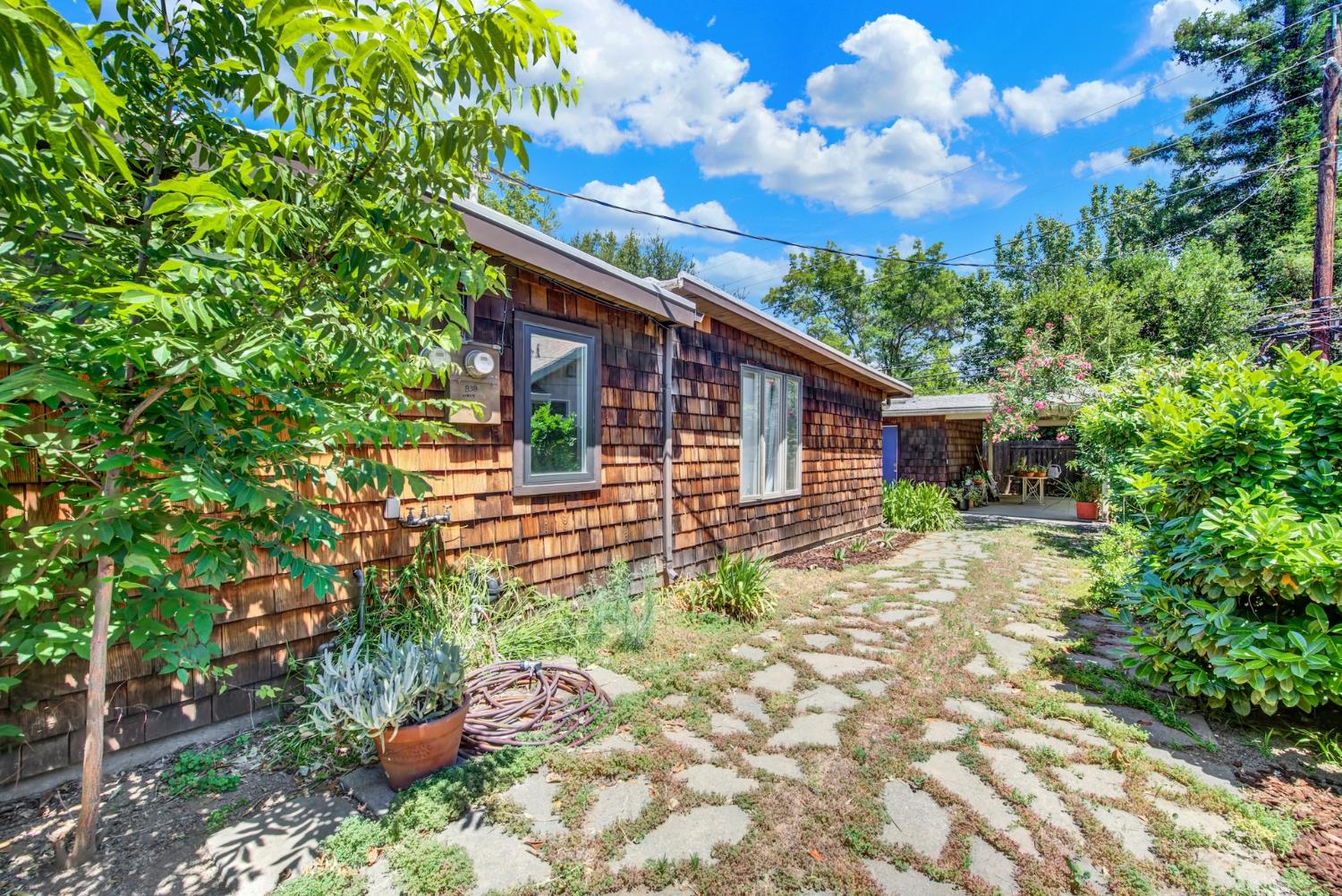 836-838 Eureka Avenue Davis CA 95616