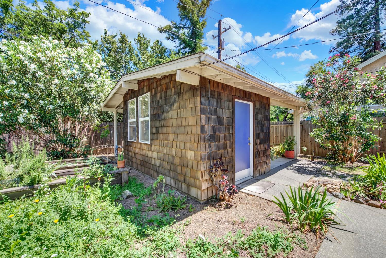 836-838 Eureka Avenue Davis CA 95616