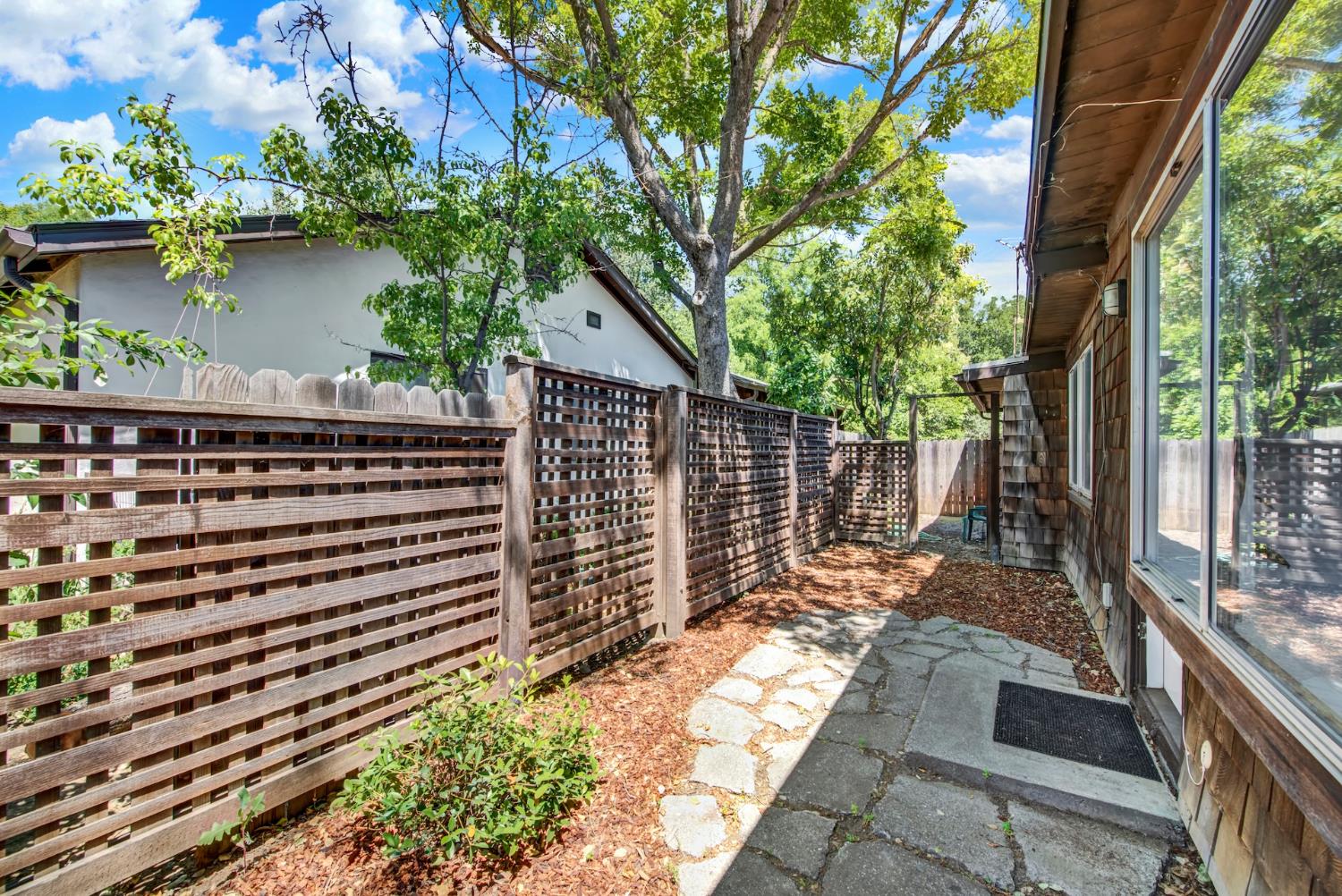836-838 Eureka Avenue Davis CA 95616