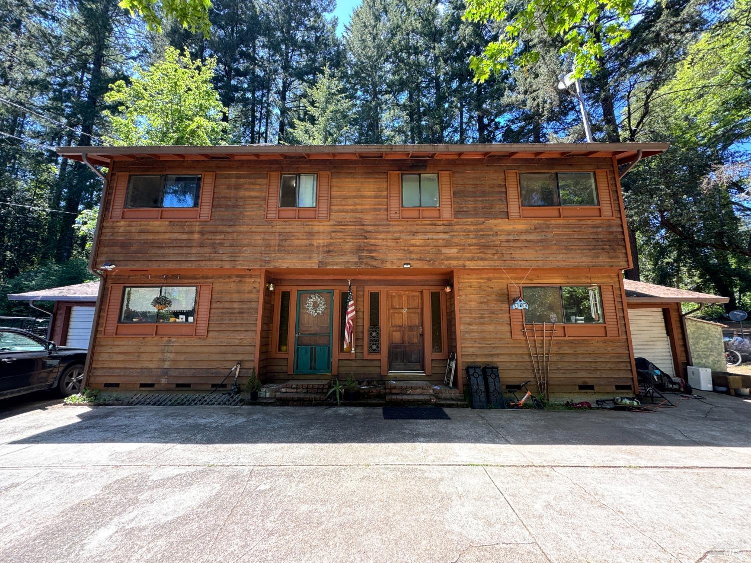 25248 Robinson Road Willits CA 95490