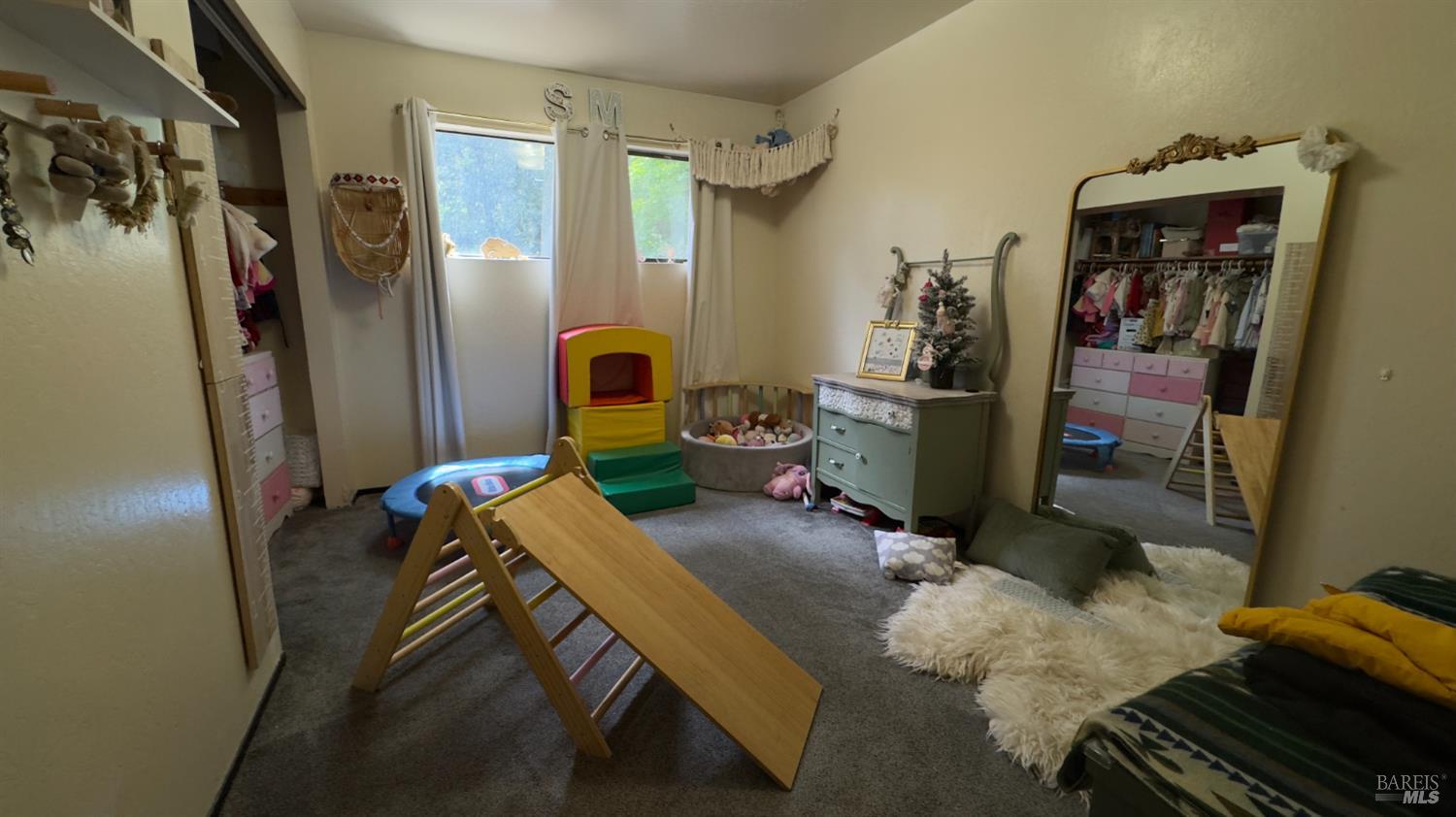 25248 Robinson Road Willits CA 95490