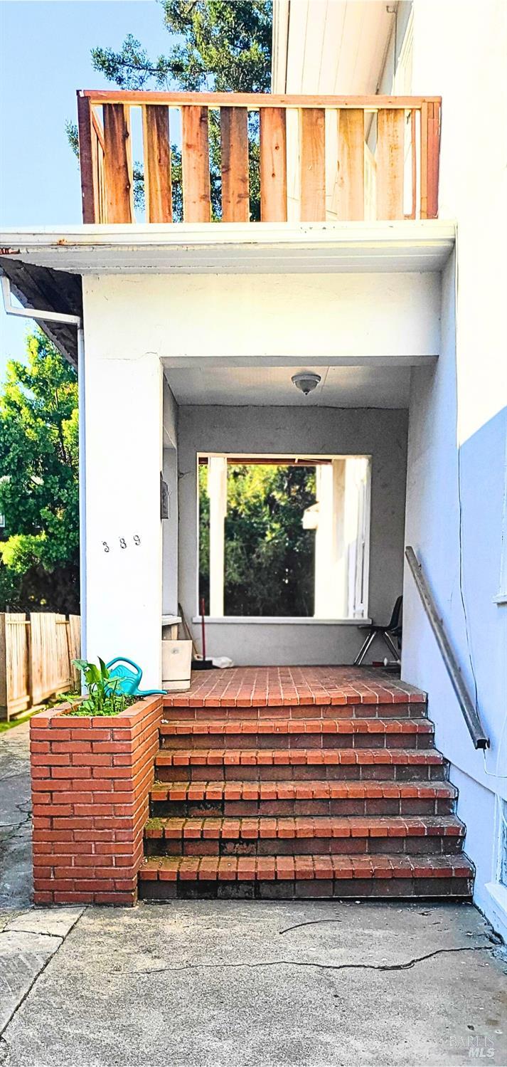389 Euclid Avenue Oakland CA 94610