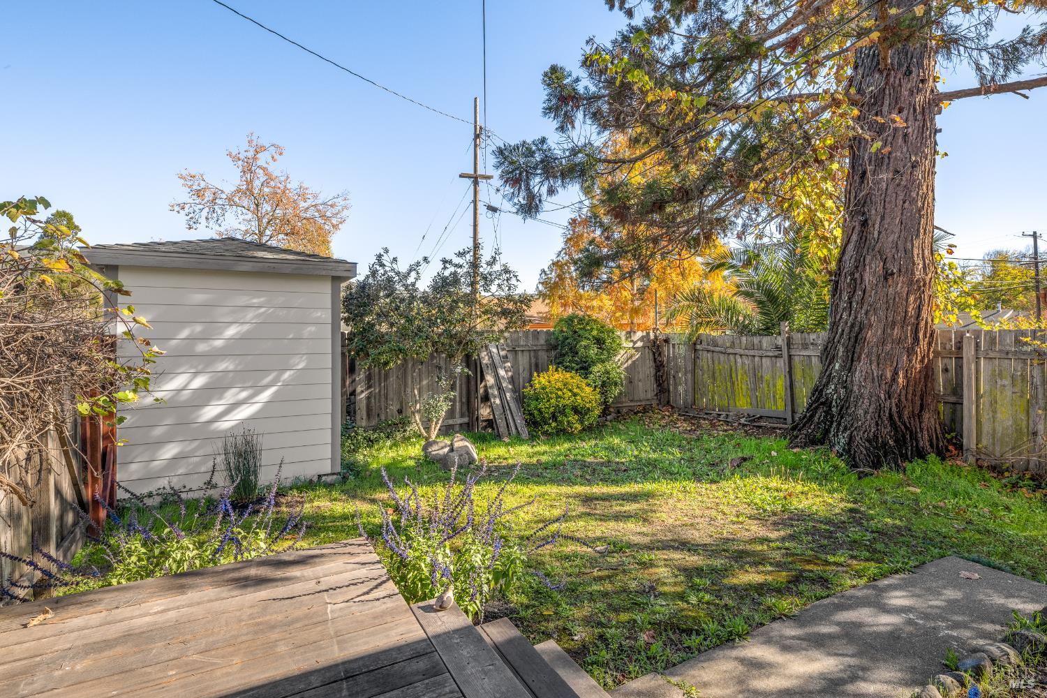 881 Lorna Drive Glen Ellen CA 95442