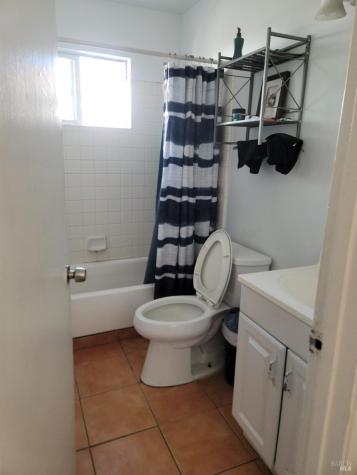 247-253 Robin Way Santa Rosa CA 95407