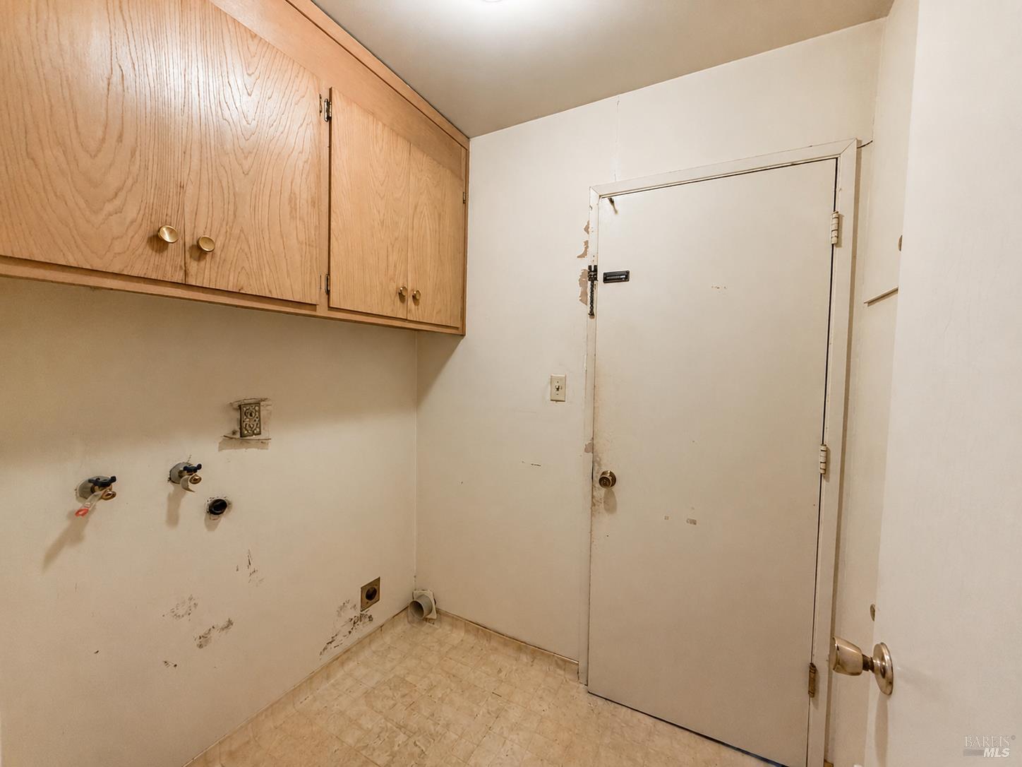 30431 Vanderbilt Street Hayward CA 94544