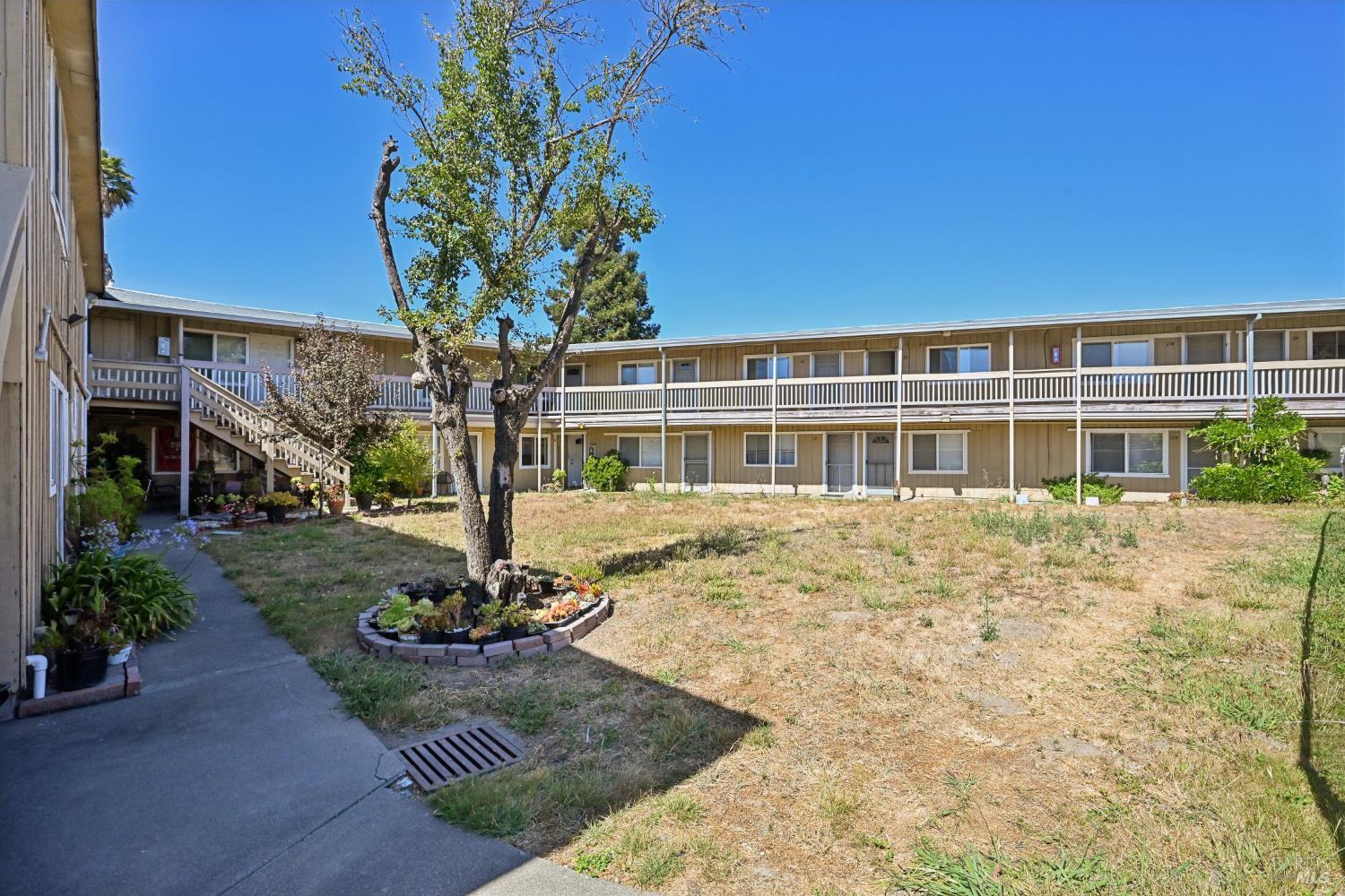 7880 Old Redwood Highway Cotati CA 94931