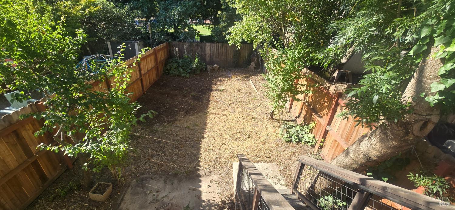 7321 Bodega Avenue Sebastopol CA 95472