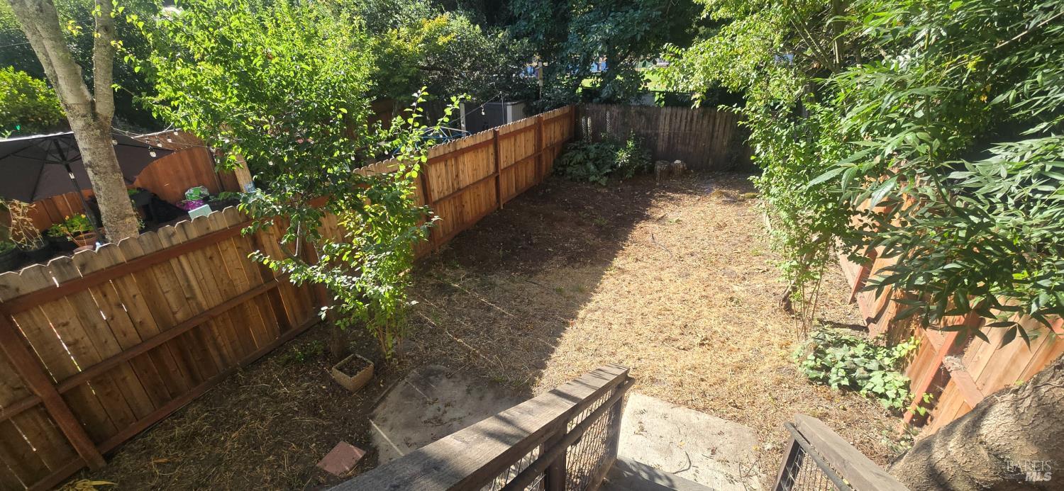 7321 Bodega Avenue Sebastopol CA 95472