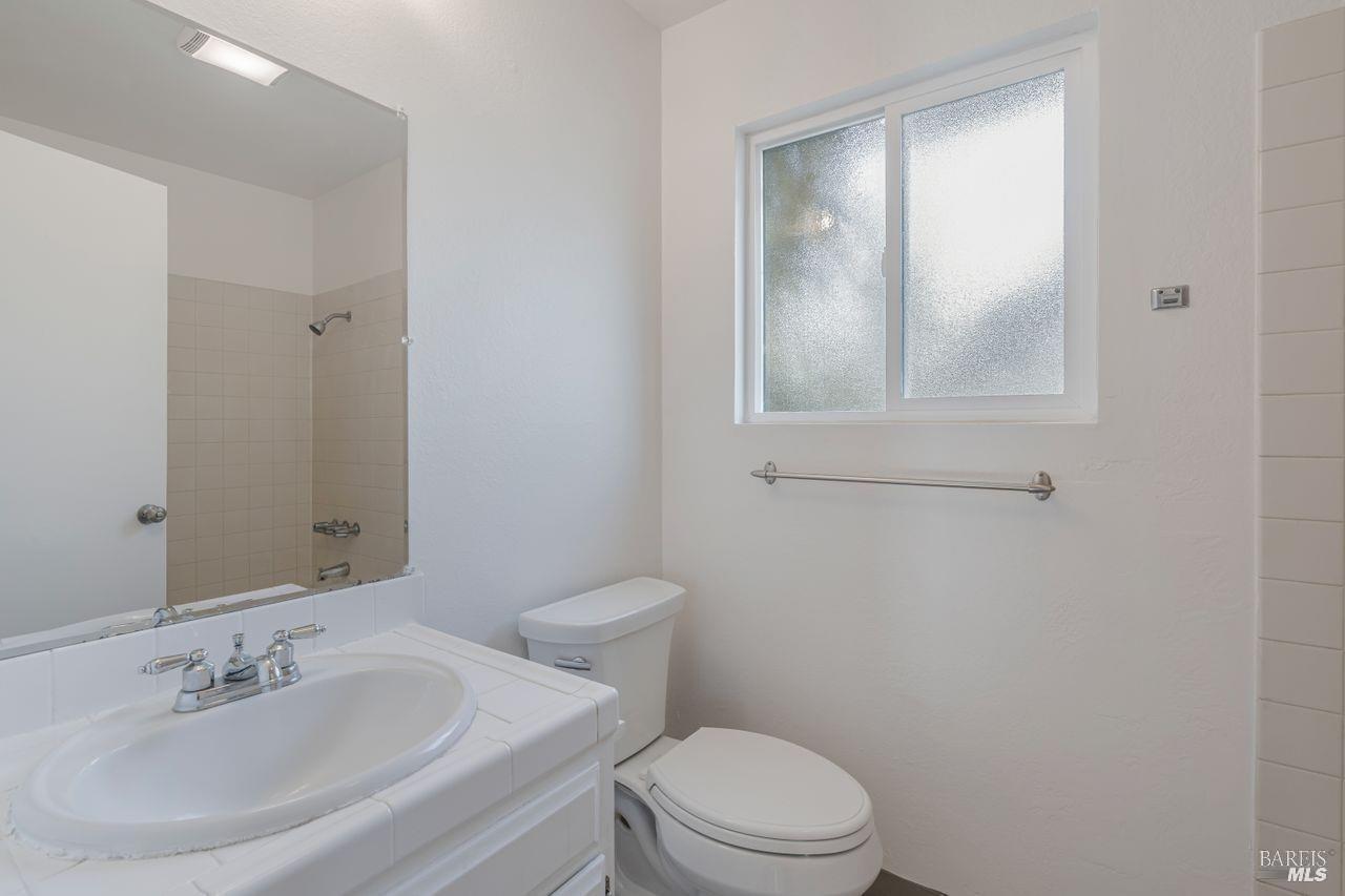 7321 Bodega Avenue Sebastopol CA 95472
