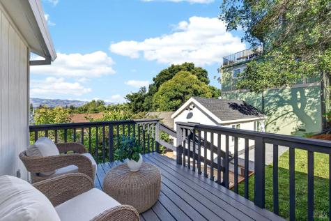 719 Bassett Street Petaluma CA 94952