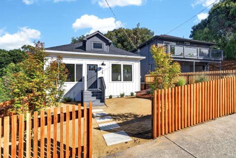 719 Bassett Street Petaluma CA 94952