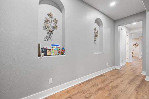 1461-1463 Trombetta Street Santa Rosa CA 95407